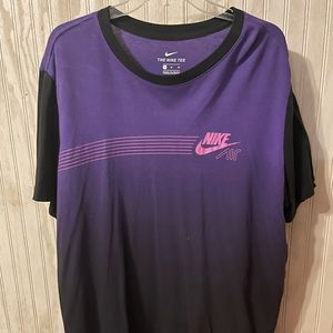 Nike T-Shirt